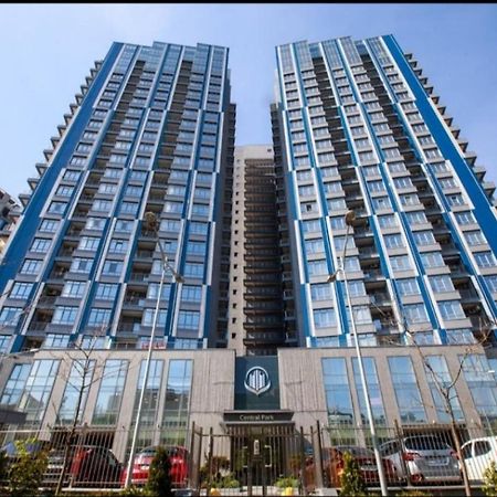 Petrovdom Apartaments 8-188 In Rc Central Park, 7 John Mccain Street Kiev Buitenkant foto