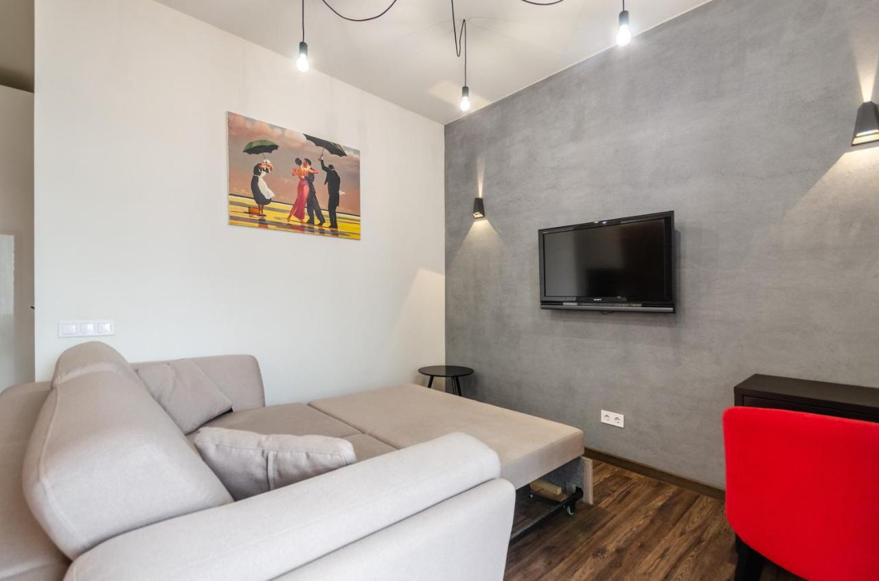 Petrovdom Apartaments 8-188 In Rc Central Park, 7 John Mccain Street Kiev Buitenkant foto