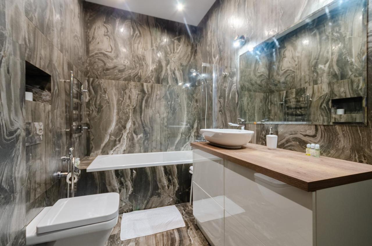 Petrovdom Apartaments 8-188 In Rc Central Park, 7 John Mccain Street Kiev Buitenkant foto