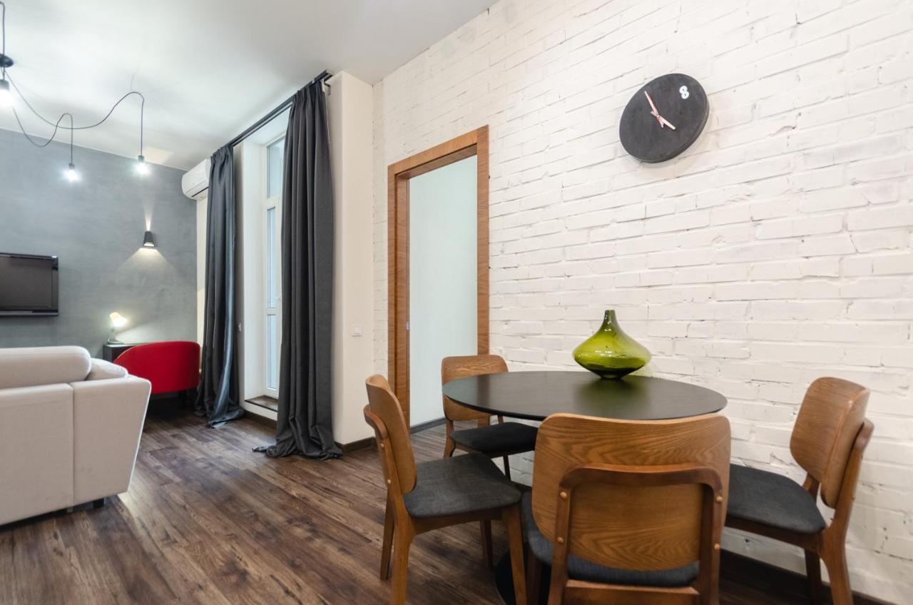 Petrovdom Apartaments 8-188 In Rc Central Park, 7 John Mccain Street Kiev Buitenkant foto