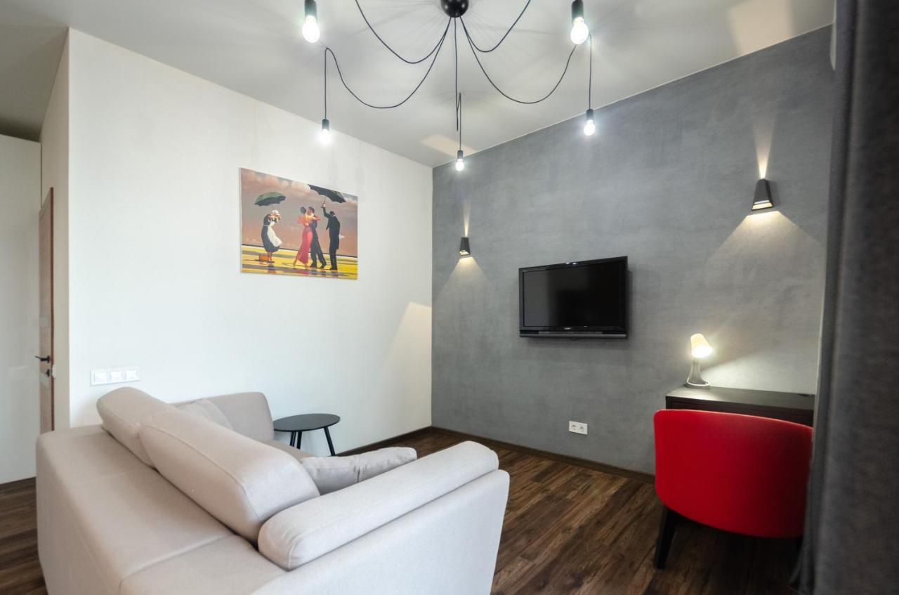 Petrovdom Apartaments 8-188 In Rc Central Park, 7 John Mccain Street Kiev Buitenkant foto